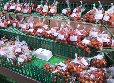 道の駅木更津うまくたの里（千葉県）で売っていたミニトマトの写真